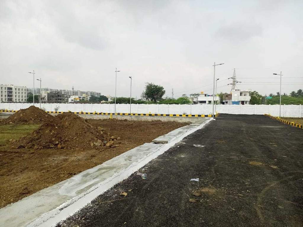  spring field Internal Roads & Footpaths