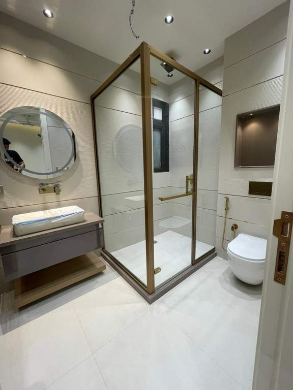  realticus luxury independent floors by ashish bansal 3 Bathroom