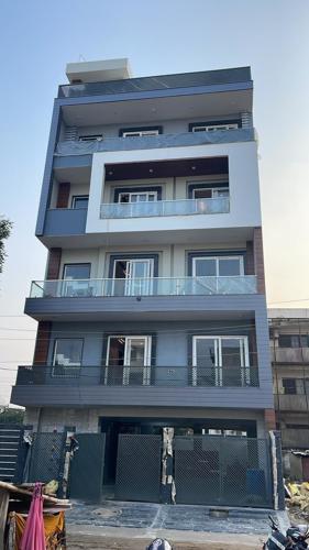 Elevation realticus-luxury-independent-floors-by-ashish-bansal-4 Elevation