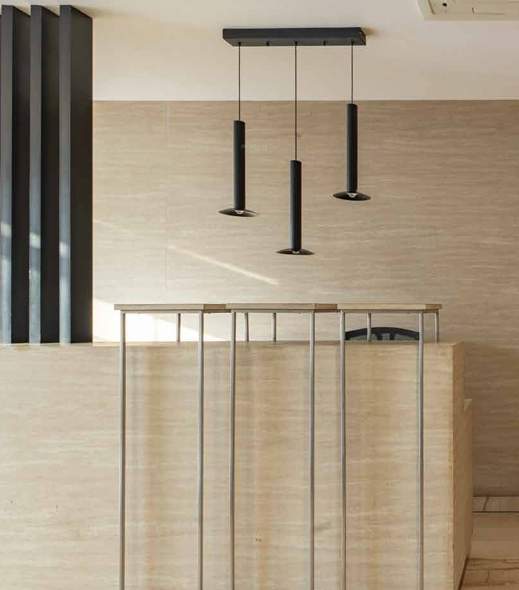  cedar Reception/ Waiting Room