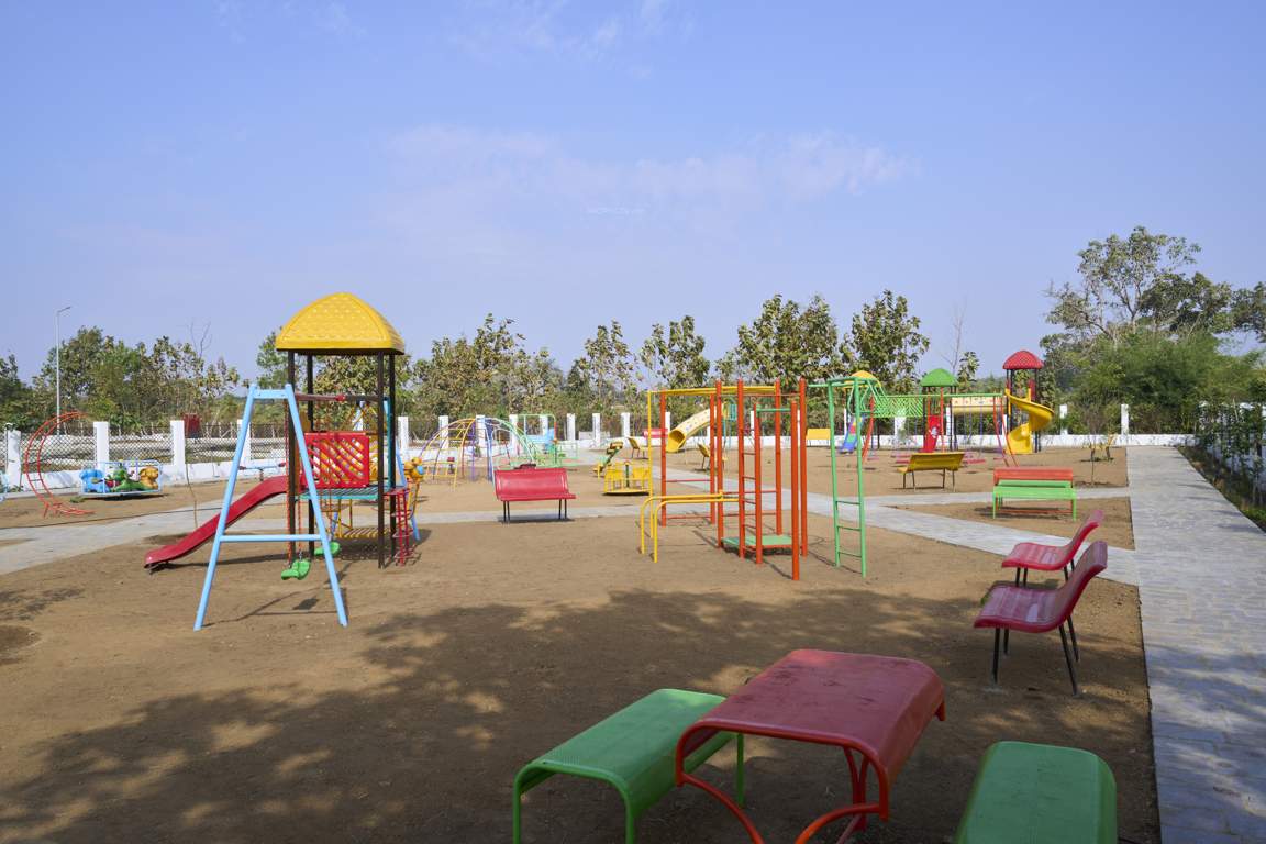 super city 5 Children's play area