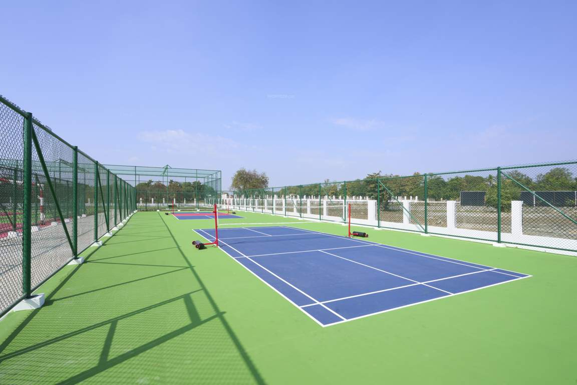 super city 5 Tennis Court