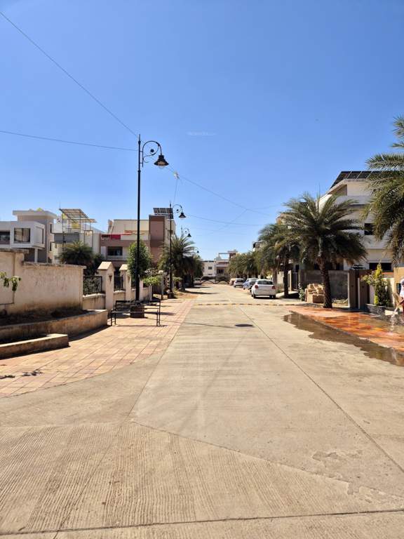  shri govardhan bhakti park Internal Roads & Footpaths