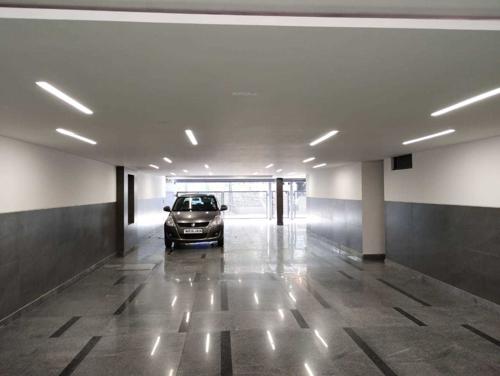  realticus-luxury-independent-floors-by-ashish-bansal-7 Car Parking