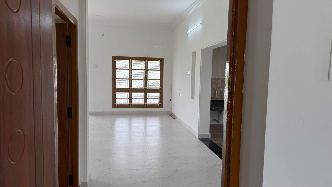  olympus garden Living Area