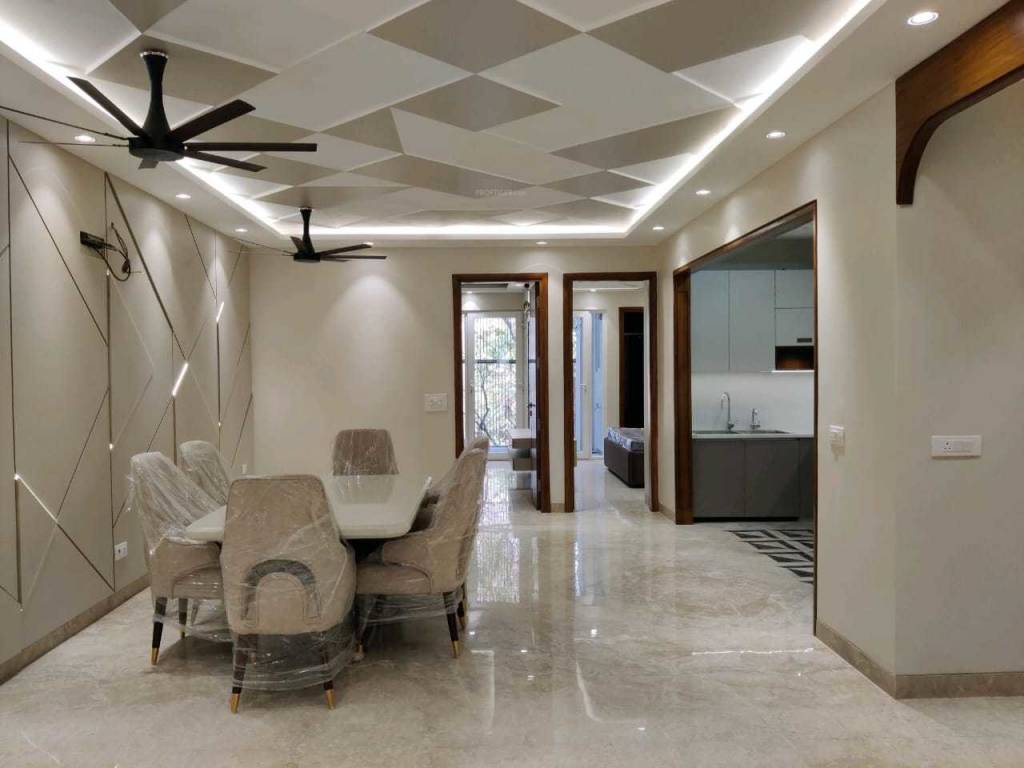  luxury homes Dining Area