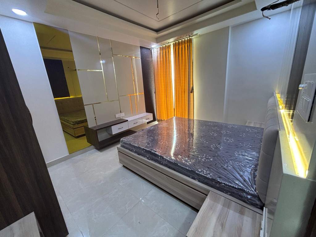  signature Bedroom
