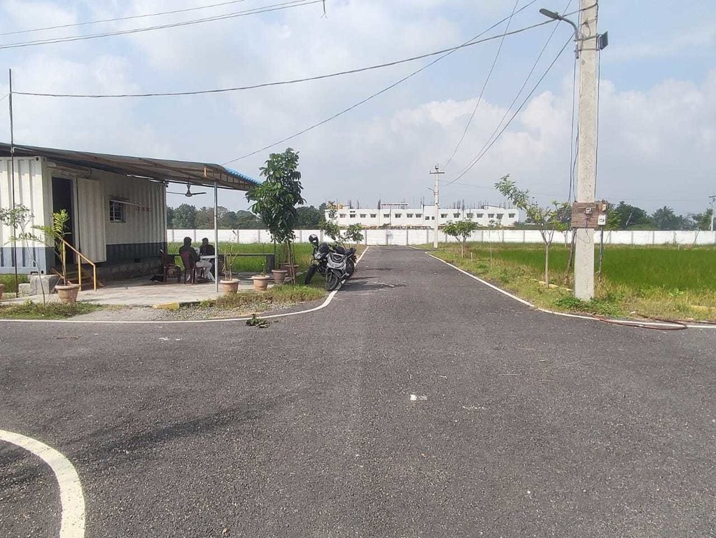  ravilla royal park Internal Roads & Footpaths