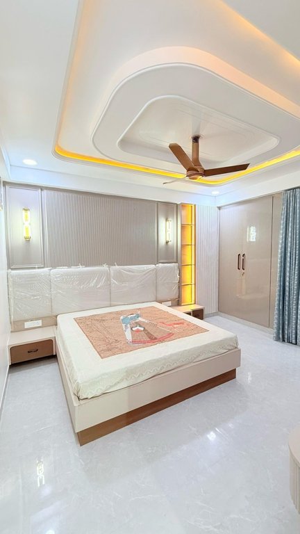  kailash tower Bedroom