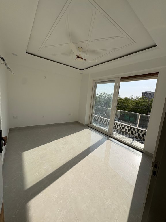  kailash tower Bedroom