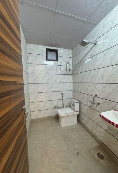  lotus heights Bathroom