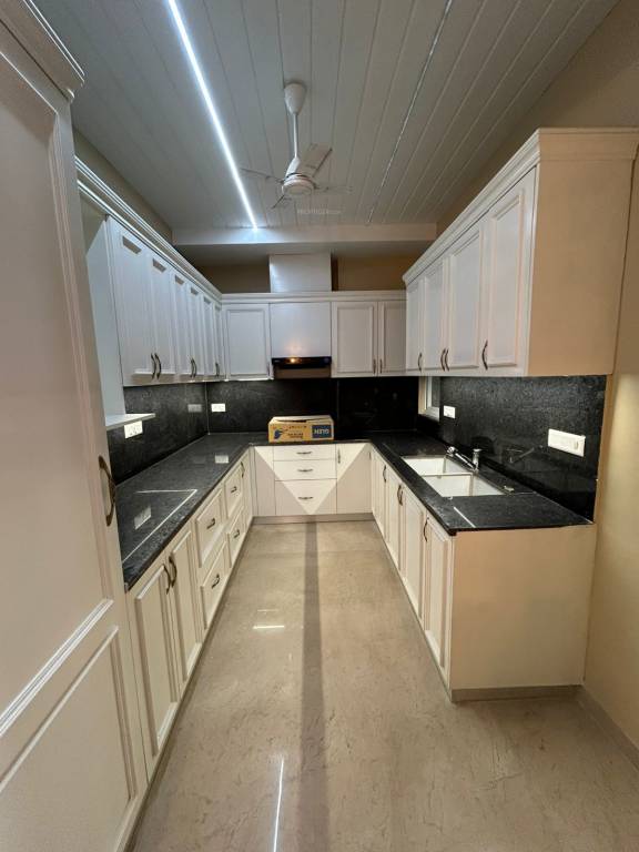  ggr floor 29 Kitchen