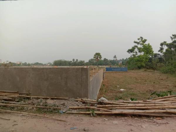  dream-city Compound Wall