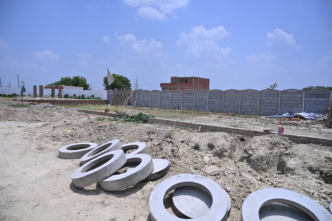  greens tidpl samda lko Plot