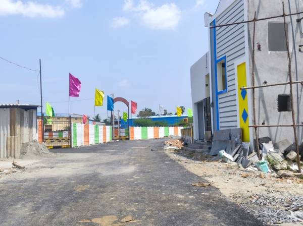  code-name-srm Internal Roads & Footpaths