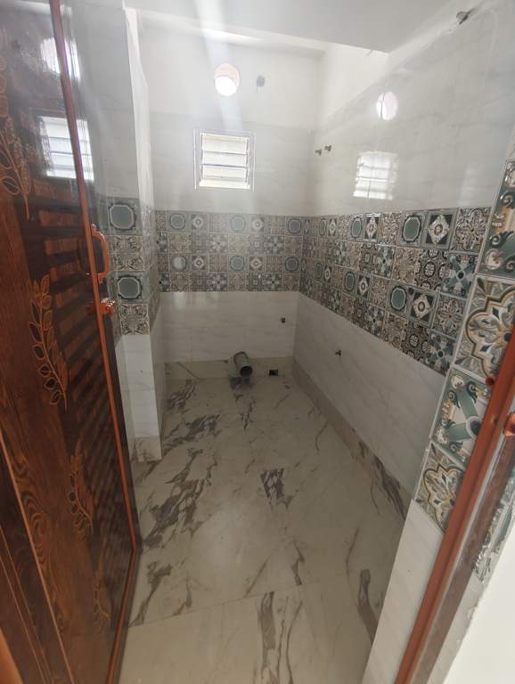  hari niva bhawan Bathroom