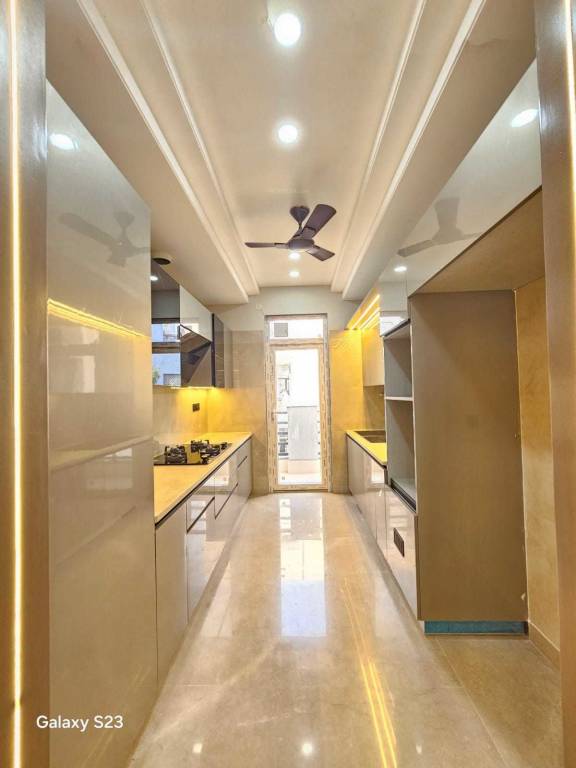  luxury floor 40 Kitchen