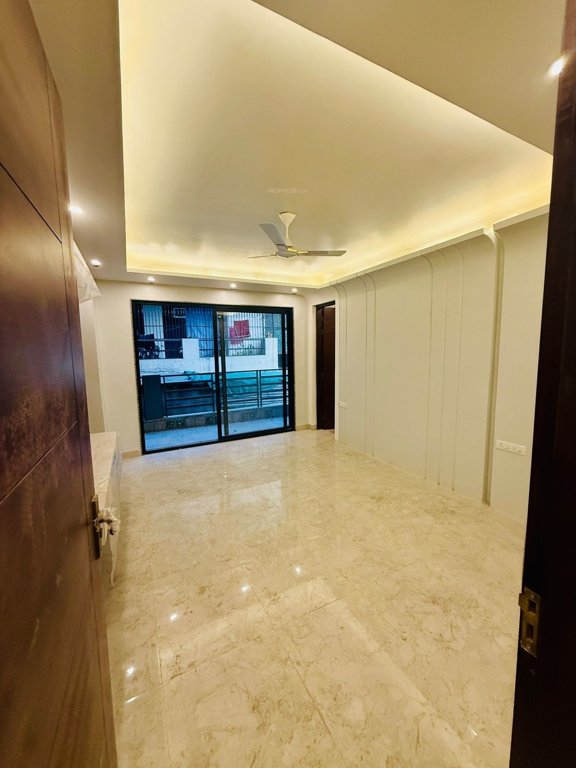  luxury floor 41 Living Area