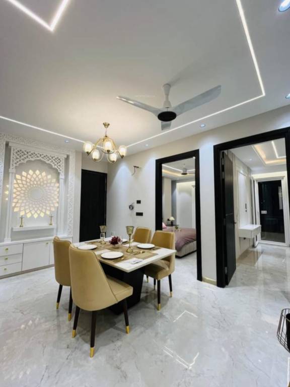  luxury floor 35 Dining Area