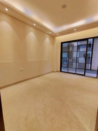  luxury-floor-37 Living Area