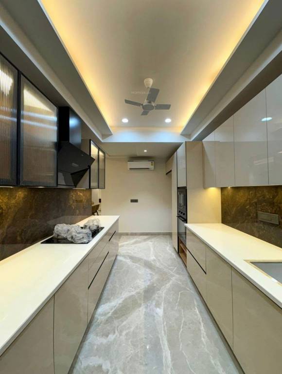  lavish builder floor Kitchen