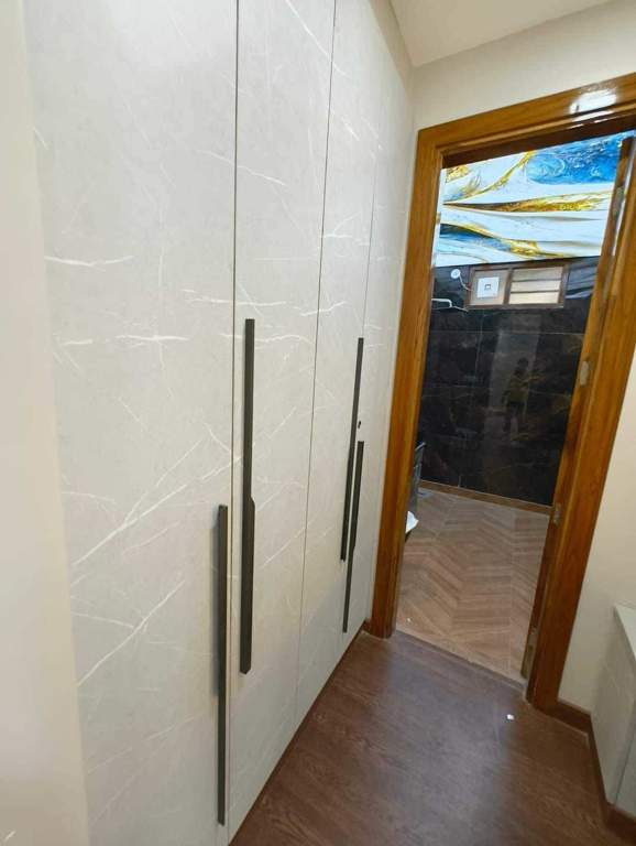  estate luxury floors Bathroom