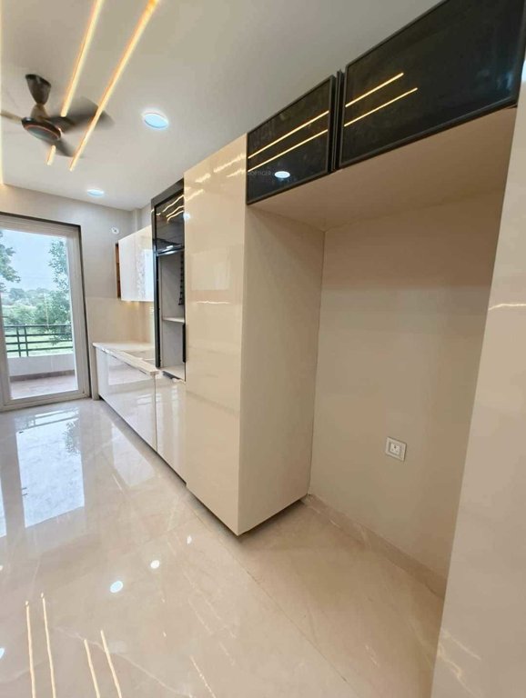  estate luxury floors Kitchen