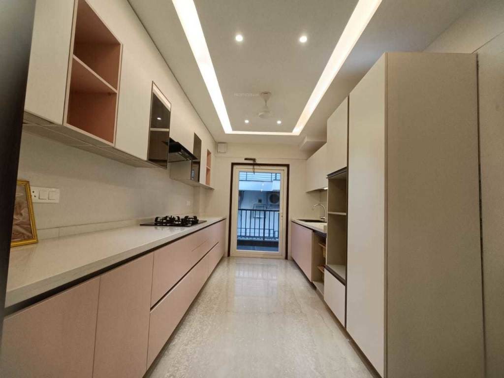  luxury floor 5 Kitchen