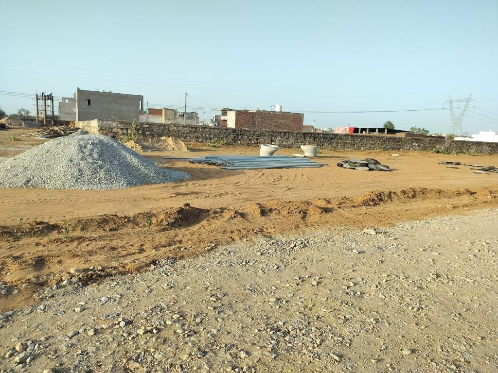  bank officers colony Plot