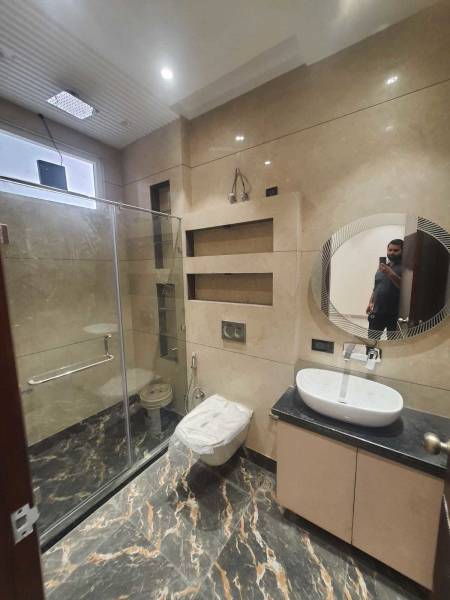  luxury-homes Bathroom
