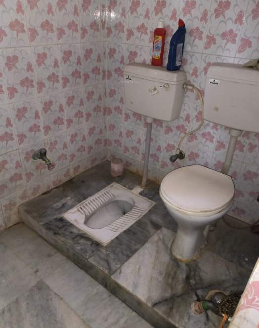 geeta bhavan Bathroom