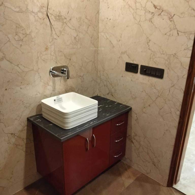  luxury floor 9 Bathroom