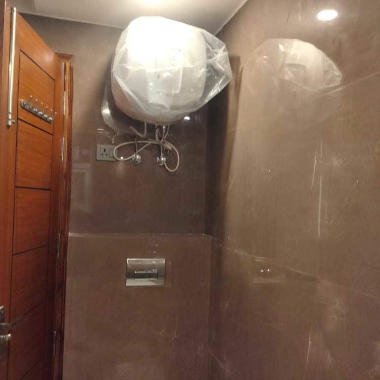  luxury floor 9 Bathroom