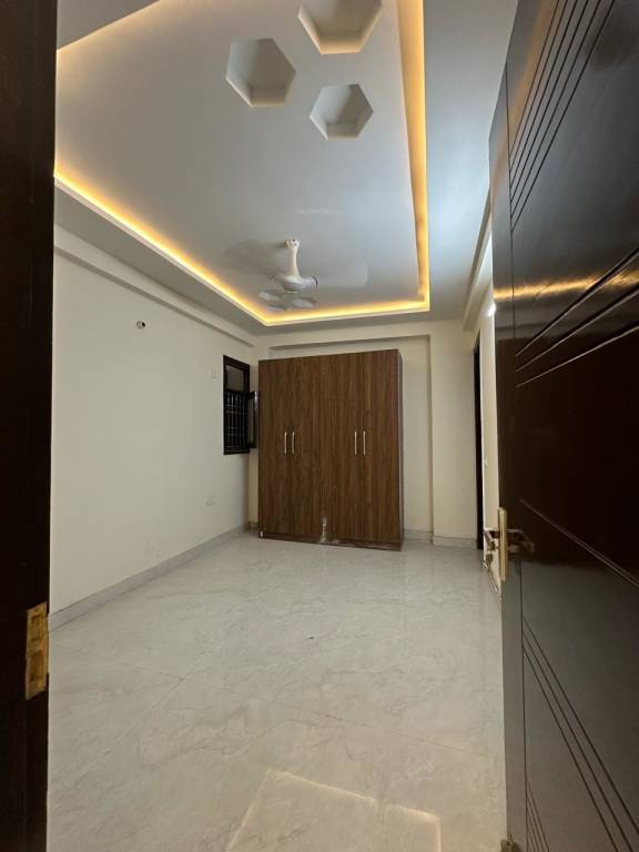  pravushpa home Bedroom