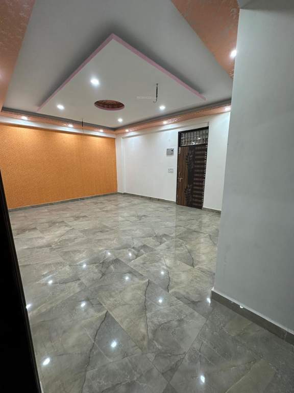  pravushpa home Living Area