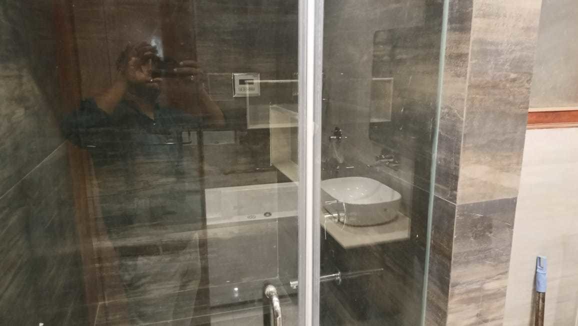  jain affordable floors Bathroom