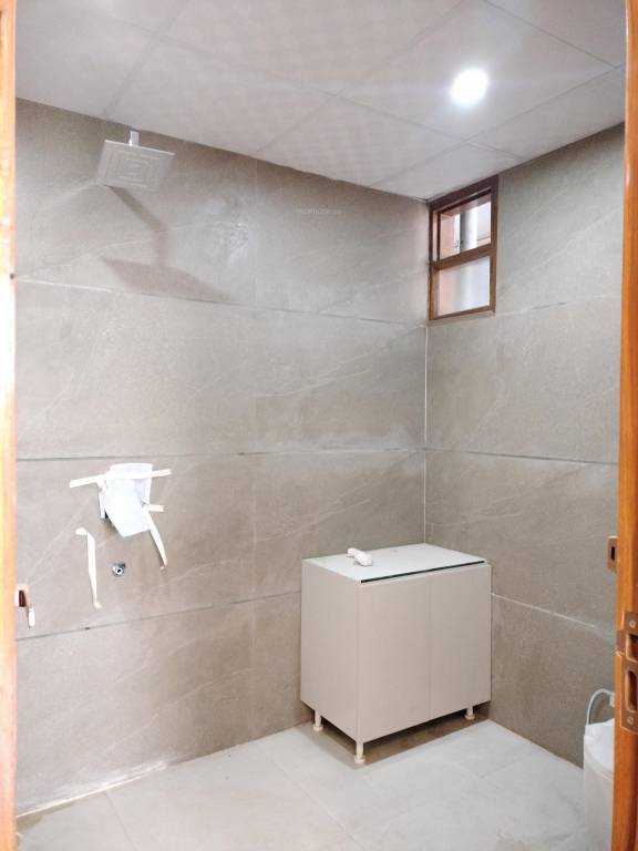  jain affordable floors Bathroom