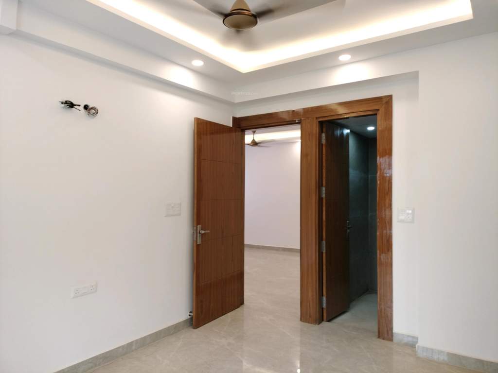  jain affordable floors Living Area