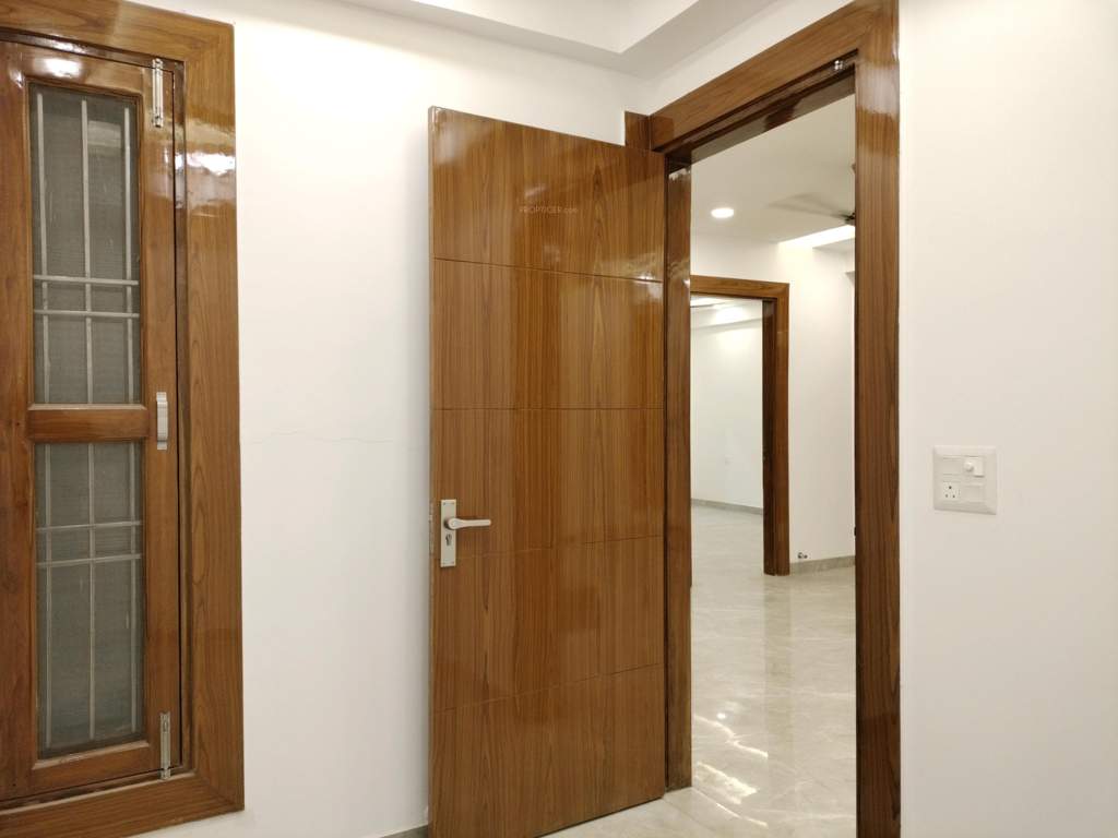  jain affordable floors Living Area