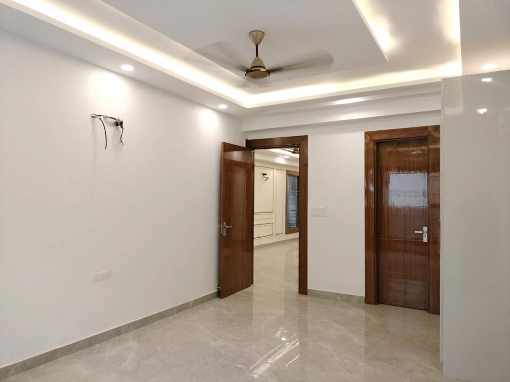  jain affordable floors Living Area