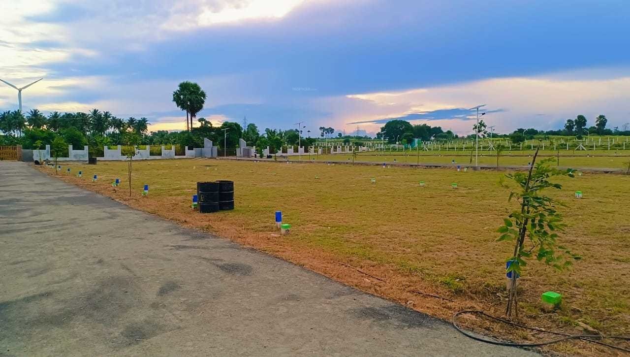 happy avenue 2 o Plot