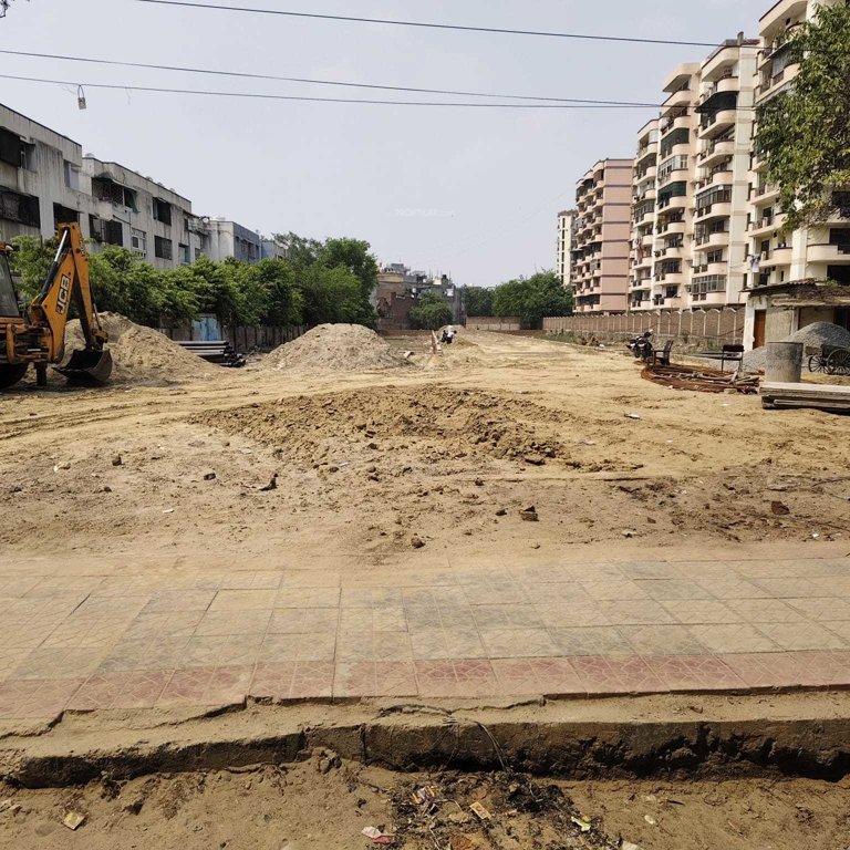  aggarwal buildcon Plot