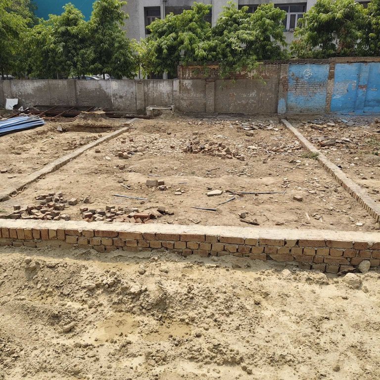  aggarwal buildcon Plot