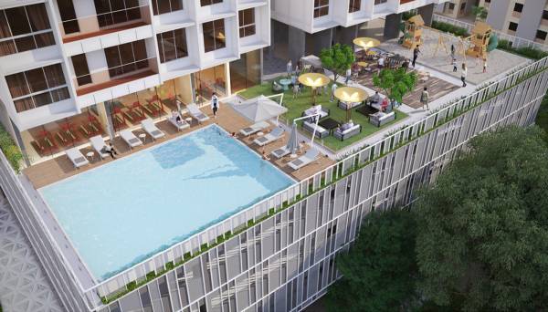  grandeur Swimming Pool