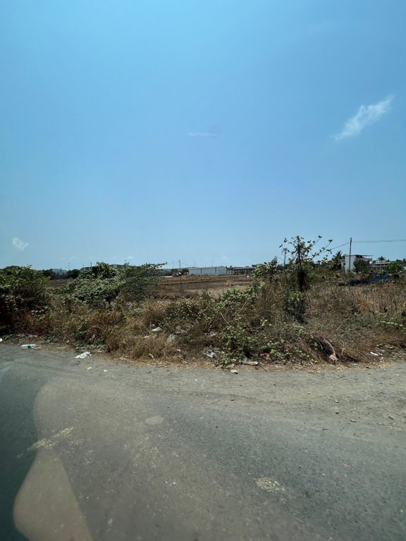  mahamumbai plots in uran Plot