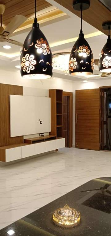  smiley house Living Area