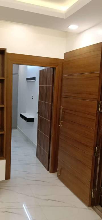  smiley house Living Area