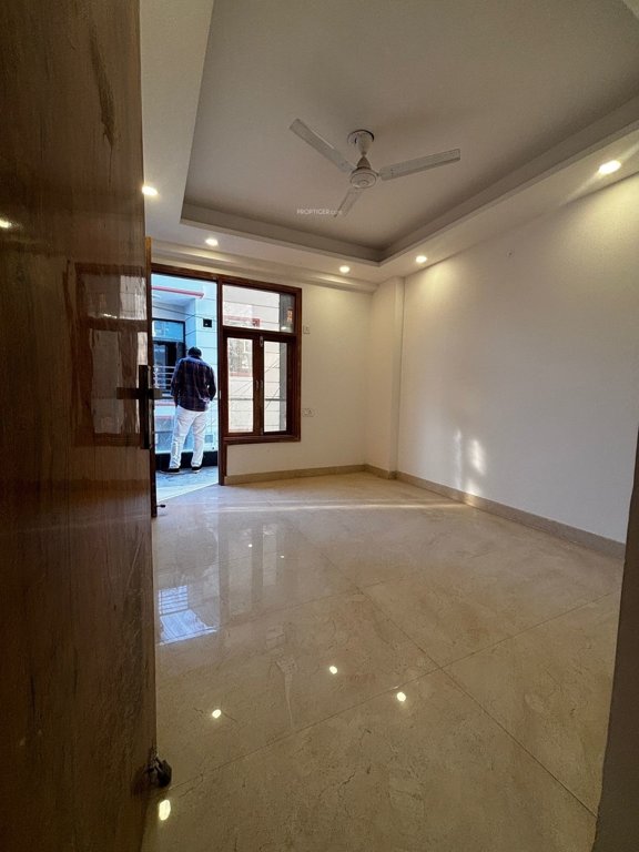  ak apartment Living Area