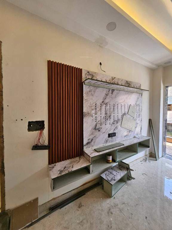 faridabad luxury floors Living Area