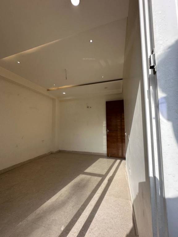 luxury floors Construction Status May 25